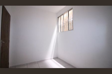 Quarto 2 de casa para alugar com 2 quartos, 74m² em Parque Boa Esperança, São Paulo