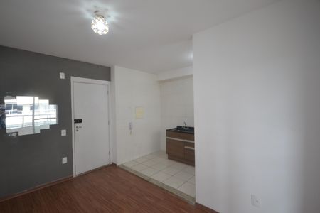 Sala de apartamento para alugar com 2 quartos, 52m² em Moquetá, Nova Iguaçu