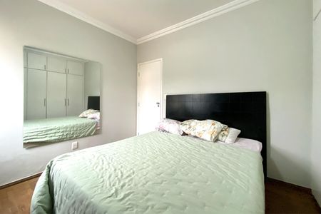 Apartamento à venda com 83m², 3 quartos e 2 vagas Apartamento à venda com 83m², 3 quartos e 2 vagasQuarto 1