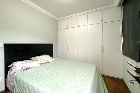 Apartamento à venda com 83m², 3 quartos e 2 vagas Apartamento à venda com 83m², 3 quartos e 2 vagasQuarto 1