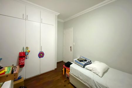 Apartamento à venda com 83m², 3 quartos e 2 vagas Apartamento à venda com 83m², 3 quartos e 2 vagasQuarto 2