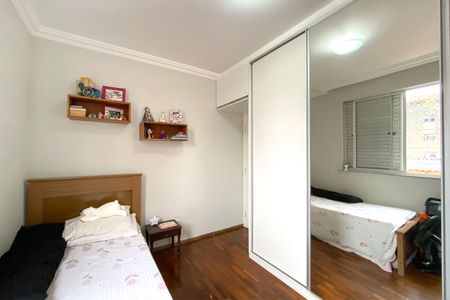 Apartamento à venda com 83m², 3 quartos e 2 vagas Apartamento à venda com 83m², 3 quartos e 2 vagasQuarto 3