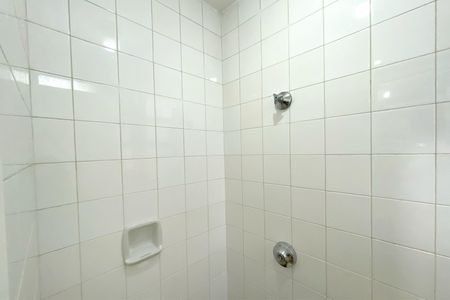 Apartamento à venda com 83m², 3 quartos e 2 vagas Apartamento à venda com 83m², 3 quartos e 2 vagasBanheiro de serviço