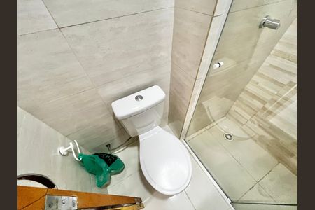 Apartamento à venda com 43m², 2 quartos e sem vagaBanheiro