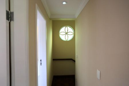 Casa à venda com 109m², 3 quartos e 2 vagasCorredor