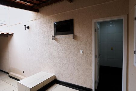 Casa à venda com 109m², 3 quartos e 2 vagasÁrea de Serviço