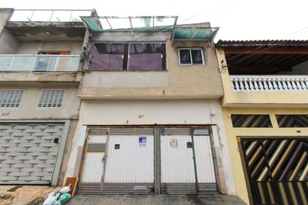 Casa para alugar com 132m², 3 quartos e 1 vagaFachada