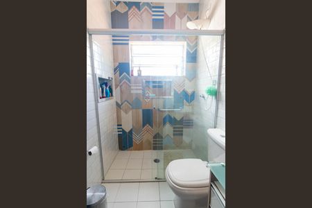 Casa à venda com 128m², 3 quartos e 2 vagas Casa à venda com 128m², 3 quartos e 2 vagasBanheiro 1