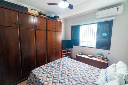 Casa à venda com 128m², 3 quartos e 2 vagas Casa à venda com 128m², 3 quartos e 2 vagasQuarto 1