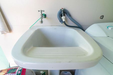 Casa à venda com 128m², 3 quartos e 2 vagas Casa à venda com 128m², 3 quartos e 2 vagasÁrea de Serviço