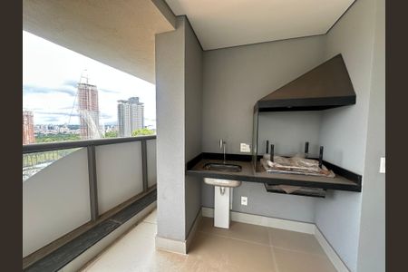 Apartamento à venda com 185m², 3 quartos e 3 vagasChurrasqueira