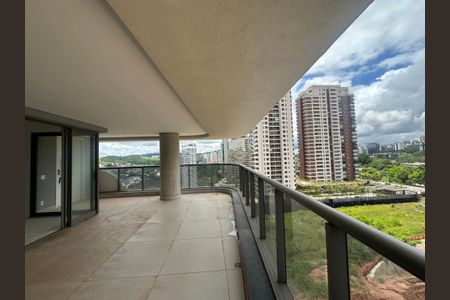 Apartamento à venda com 185m², 3 quartos e 3 vagasVaranda da Sala