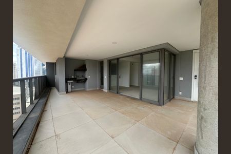 Apartamento à venda com 185m², 3 quartos e 3 vagasVaranda da Sala