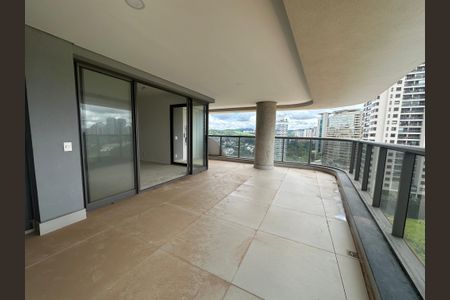 Apartamento à venda com 185m², 3 quartos e 3 vagasVaranda da Sala