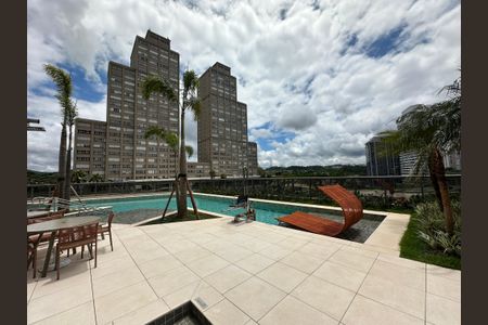 Apartamento à venda com 185m², 3 quartos e 3 vagasÁrea comum - Piscina