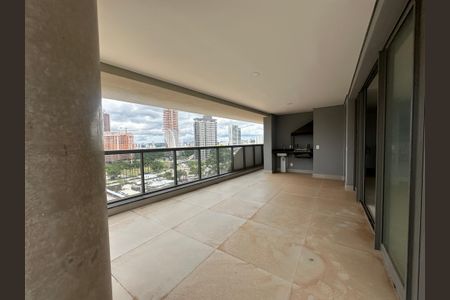 Apartamento à venda com 185m², 3 quartos e 3 vagasVaranda da Sala