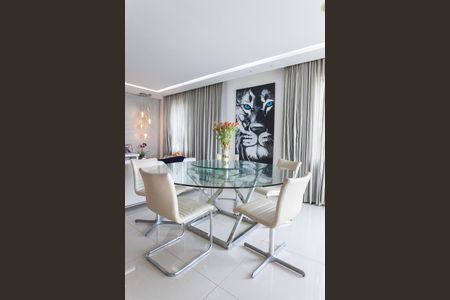 Apartamento à venda com 165m², 3 quartos e 3 vagasSala de Jantar