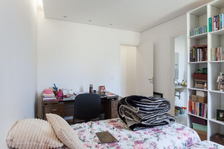 Apartamento à venda com 165m², 3 quartos e 3 vagassuite 1