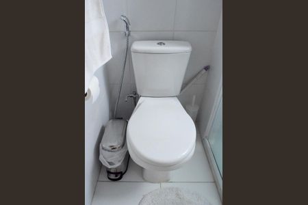 Banheiro de kitnet/studio à venda com 1 quarto, 30m² em Sumaré, São Paulo