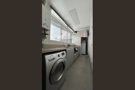 Apartamento à venda com 185m², 3 quartos e 2 vagasÁrea de Serviço 