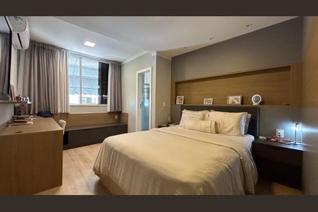 Apartamento à venda com 185m², 3 quartos e 2 vagasSuíte 2