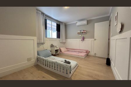 Apartamento à venda com 185m², 3 quartos e 2 vagasQuarto