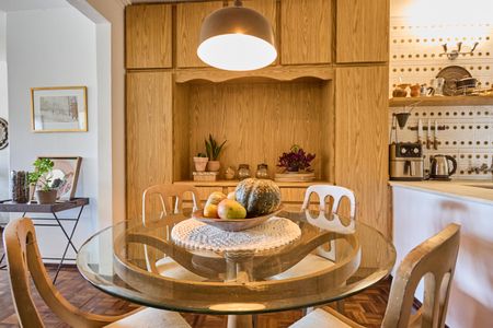 Apartamento para alugar com 3 quartos, 108m² em Centro Cívico, Curitiba