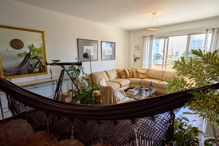 Apartamento para alugar com 108m², 3 quartos e 1 vaga