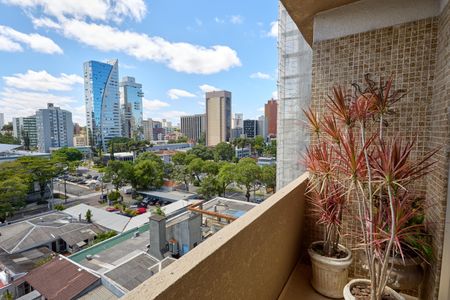 Apartamento para alugar com 3 quartos, 108m² em Centro Cívico, Curitiba