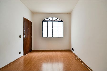 Sala  de apartamento à venda com 2 quartos, 65m² em São Lucas, Belo Horizonte