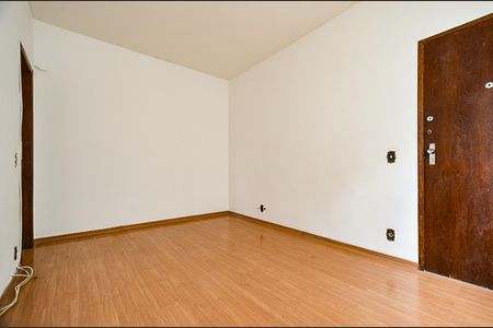 Sala  de apartamento à venda com 2 quartos, 65m² em São Lucas, Belo Horizonte