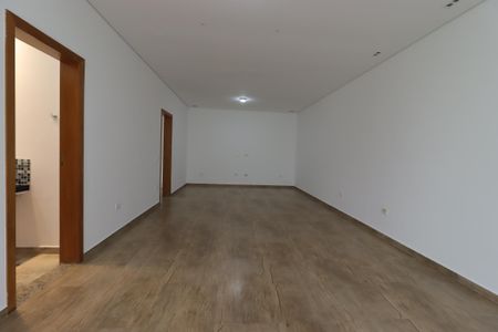 Sala de casa para alugar com 2 quartos, 124m² em Vila Curuçá, Santo André
