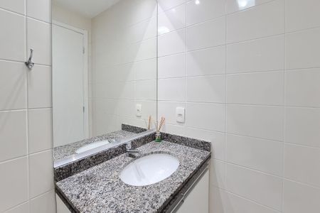 Apartamento à venda com 114m², 3 quartos e 2 vagas Apartamento à venda com 114m², 3 quartos e 2 vagasBanheiro Social