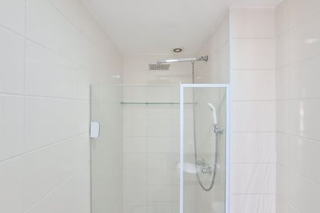 Apartamento à venda com 114m², 3 quartos e 2 vagas Apartamento à venda com 114m², 3 quartos e 2 vagasBanheiro da Suíte