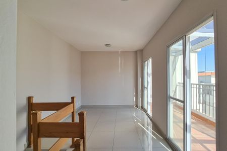 Apartamento à venda com 114m², 3 quartos e 2 vagas Apartamento à venda com 114m², 3 quartos e 2 vagasSala 2