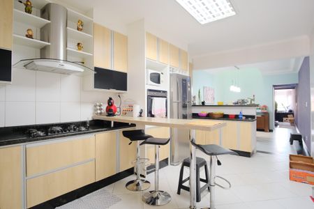 Casa à venda com 206m², 3 quartos e 3 vagasCozinha