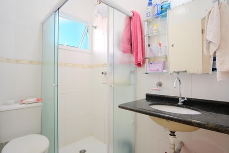 Casa à venda com 206m², 3 quartos e 3 vagasBanheiro da Suíte