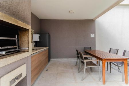 Apartamento para alugar com 35m², 2 quartos e sem vaga Apartamento para alugar com 35m², 2 quartos e sem vagaÁrea comum - Churrasqueira