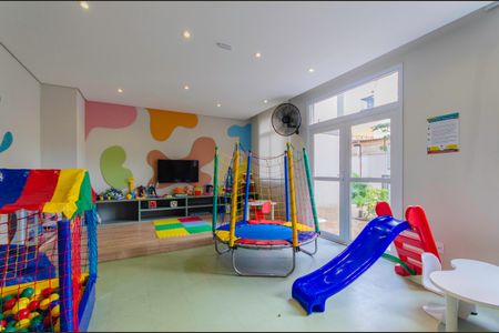 Apartamento para alugar com 35m², 2 quartos e sem vaga Apartamento para alugar com 35m², 2 quartos e sem vagaÁrea comum - Brinquedoteca