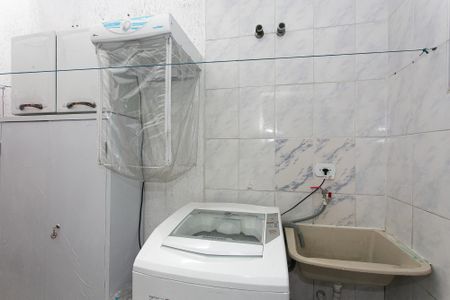 Casa de condomínio à venda com 103m², 2 quartos e 2 vagasÁrea de Serviço