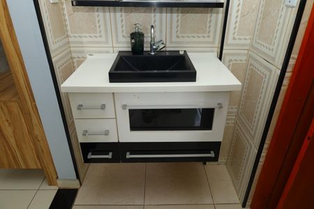 Apartamento para alugar com 43m², 2 quartos e sem vagaBanheiro