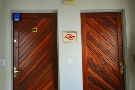 Apartamento para alugar com 43m², 2 quartos e sem vagaÁrea comum - Saguão do andar- Lockbox instalada na porta