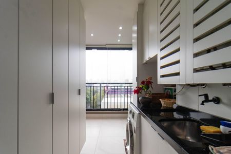 Apartamento para alugar com 61m², 2 quartos e 1 vagaÁrea de Serviço