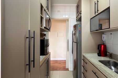 Apartamento à venda com 64m², 2 quartos e 1 vagaCozinha