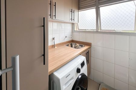 Apartamento à venda com 64m², 2 quartos e 1 vagaÁrea de Serviço