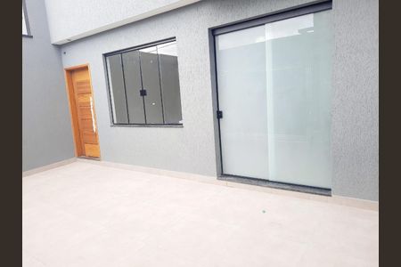 Casa à venda com 70m², 2 quartos e 3 vagas Casa à venda com 70m², 2 quartos e 3 vagasFoto 11