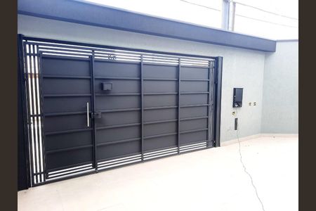 Casa à venda com 70m², 2 quartos e 3 vagas Casa à venda com 70m², 2 quartos e 3 vagasFoto 30