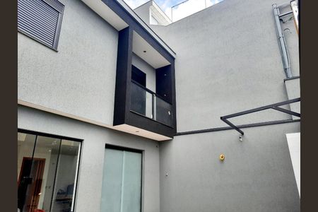 Casa à venda com 70m², 2 quartos e 3 vagas Casa à venda com 70m², 2 quartos e 3 vagasFoto 33