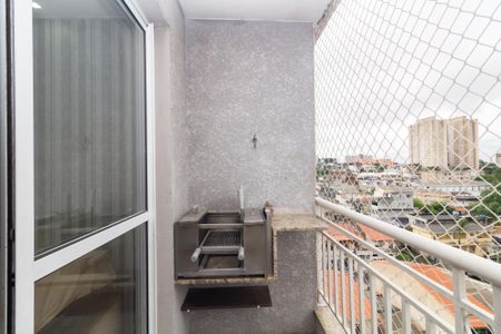Sacada de apartamento à venda com 2 quartos, 50m² em Vila Carmosina, São Paulo