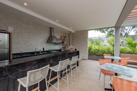 Apartamento à venda com 113m², 3 quartos e 2 vagas Apartamento à venda com 113m², 3 quartos e 2 vagasChurrasqueira